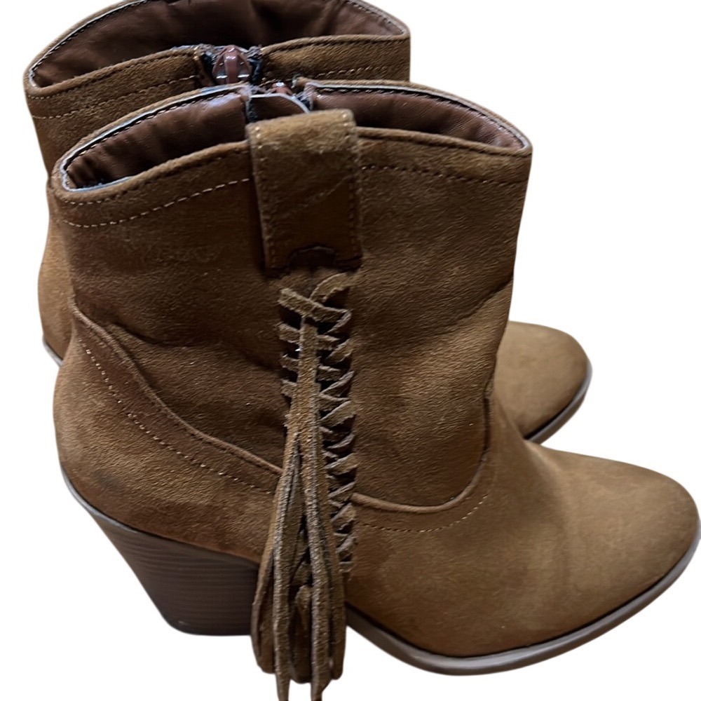Unionbay Womens Cognac Brown Faux Suede Fringe Western‎ Ankle Boots Size 9.5